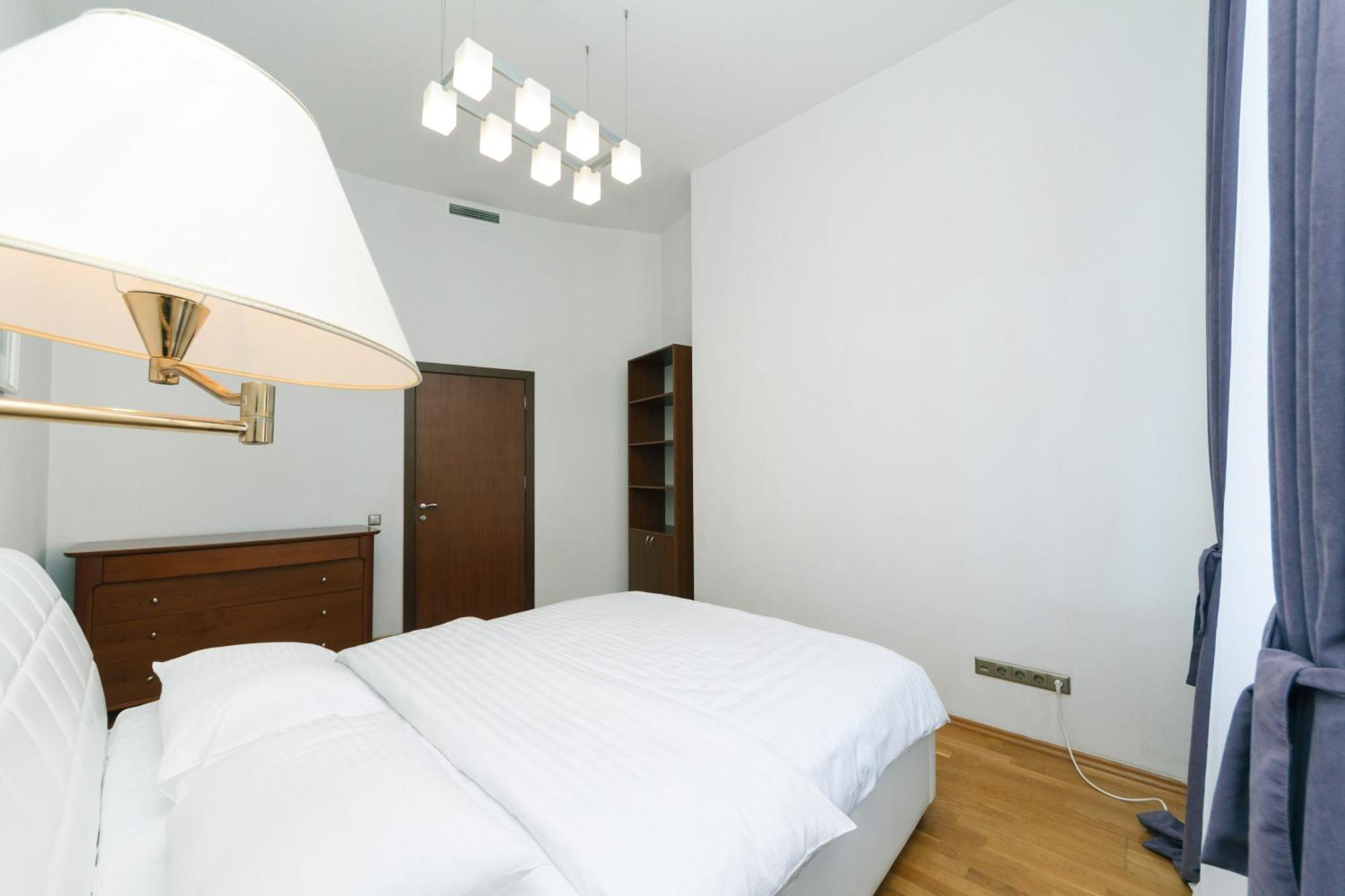 Apartamento Lux Near Maidan, Khreschutyk 3Br Kiev Exterior foto